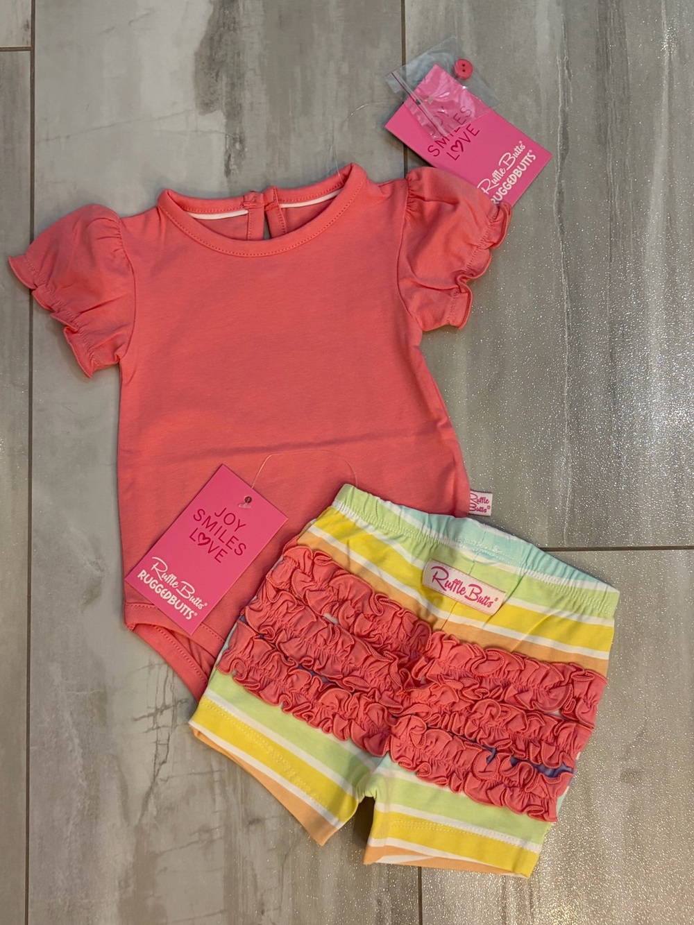 NWT RuffleButts Rainbow Parade Shorts & Matching Pink Puff Sleeve Bodysuit 0-3M